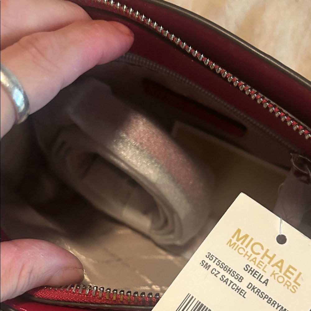 Michael Kors Crimson Purse - Picture 5 of 7